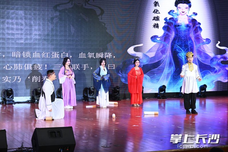 健康科普大赛现场。