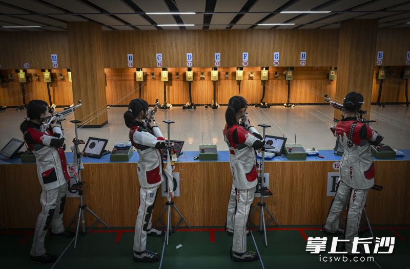 训练现场。