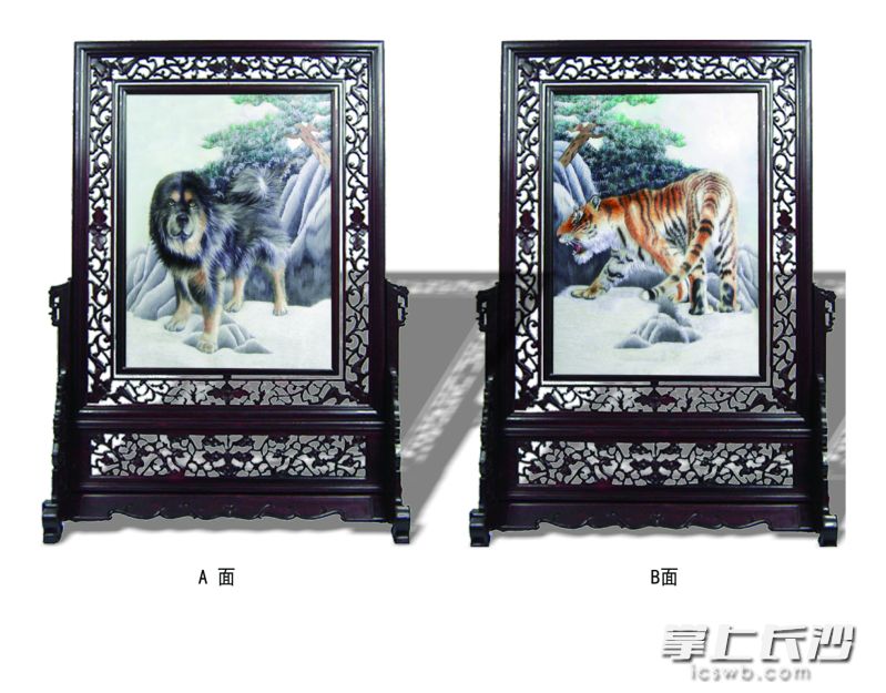 在联合国总部展出的双面全异绣《藏獒与虎》，一面是藏獒一面是老虎。