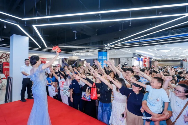 活动现场。 活动现场。