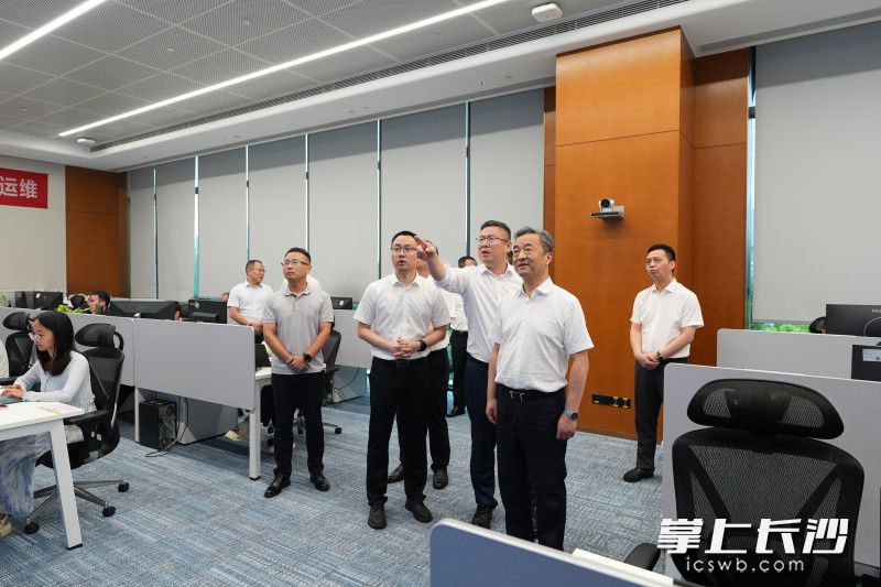 陈竞调研华为湖南区域总部。