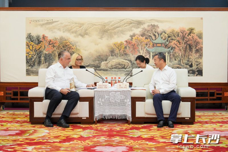 7月24日，副省长、市委书记陈竞会见德国卓伯根集团总裁克里斯蒂安·卓伯根一行。 长沙晚报全媒体记者 郭雨滴 摄