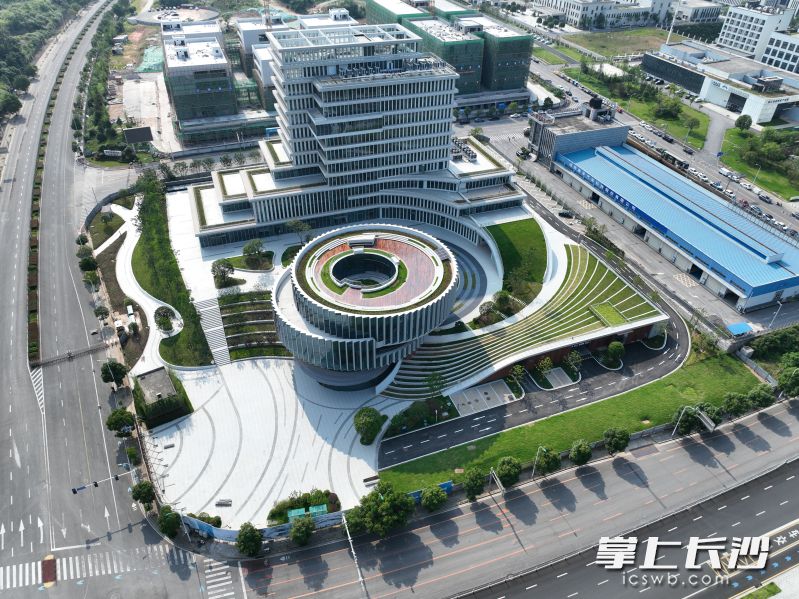 湖南智能网联产业服务中心。 均为长沙晚报通讯员彭欣婧供图 湖南智能网联产业服务中心。 均为长沙晚报通讯员彭欣婧供图