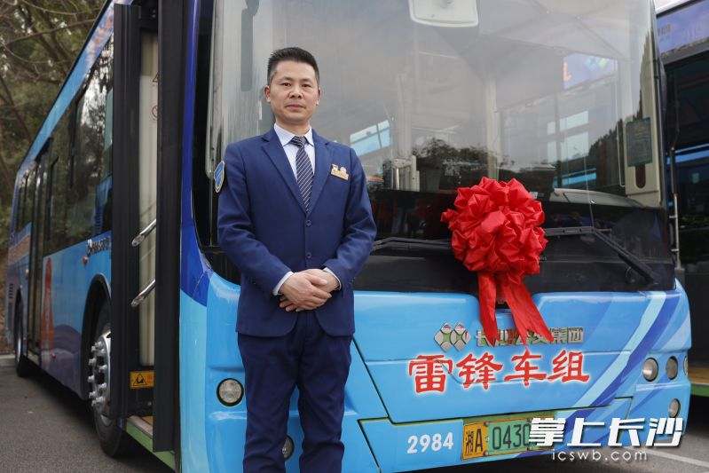 319路公交驾驶员刘光普。受访者供图