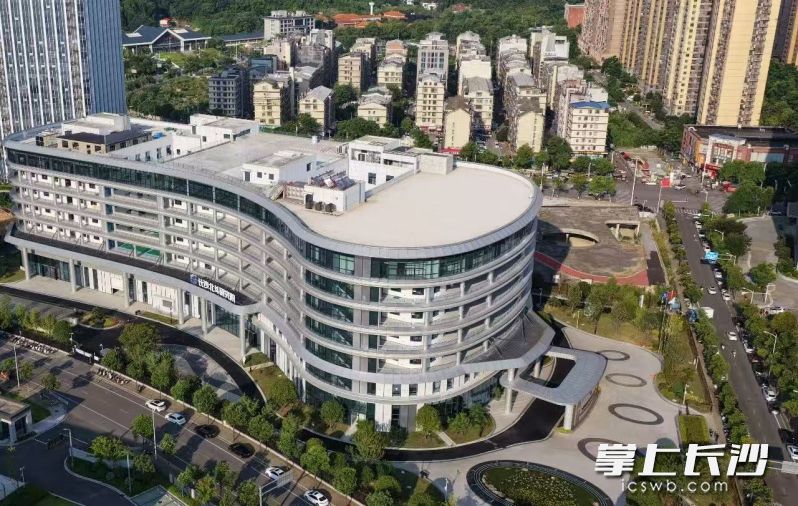 近日，长沙北斗产业安全技术研究院总部基地在湖南湘江新区正式投入使用。通讯员 周秋燕 供图
