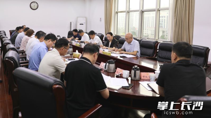 协商会现场。 长沙晚报全媒体记者 盛磊 摄