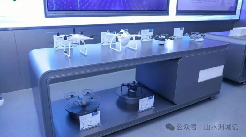一飞智控相关产品。园区供图 一飞智控相关产品。园区供图