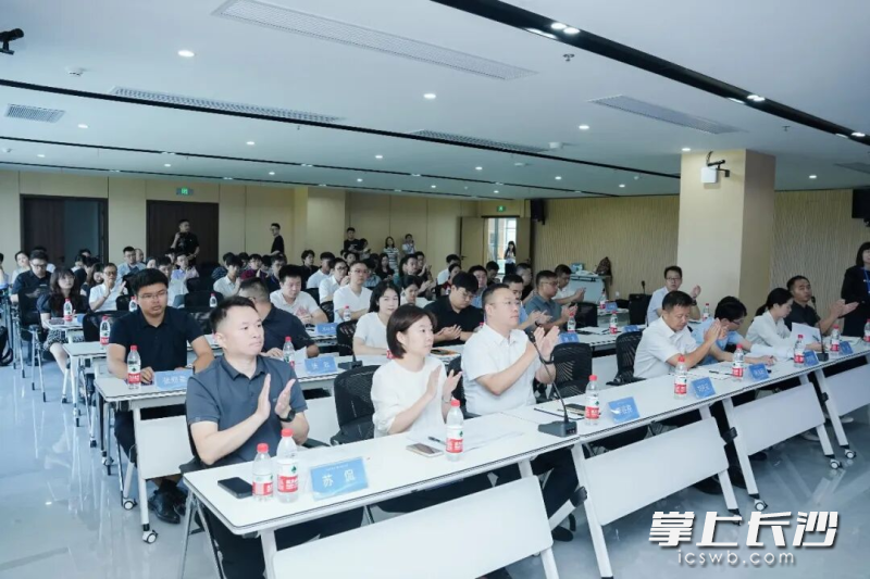 活动现场。均为长沙晚报通讯员 佘佳莉 供图 活动现场。均为长沙晚报通讯员 佘佳莉 供图