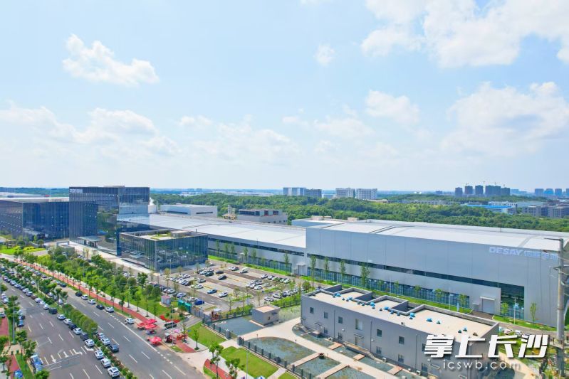 望城经开区通过有偿收回、用途调整处置一块闲置土地，成功引进德赛电池储能电芯项目，补齐了园区新能源储能产业链的关键一环。望城经开区 供图