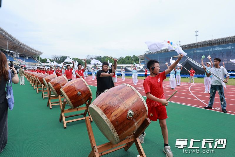 联排现场。 联排现场。
