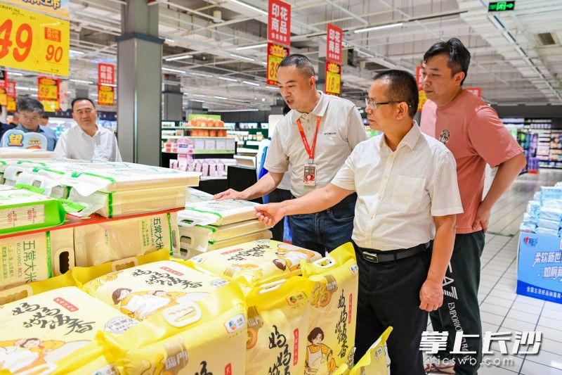 检查督查现场。 长沙晚报全媒体记者 刘晓敏 摄