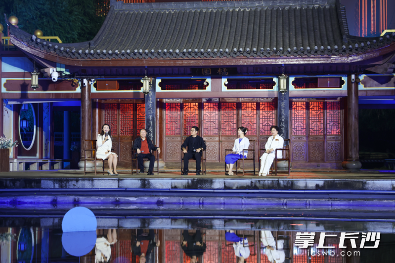 与会嘉宾在现场展开了一场兼具专业深度与行业视野的思想对话。