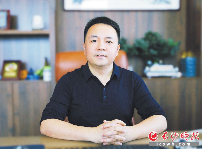 肖力 长沙晚报全媒体记者 颜开云 摄 肖力 长沙晚报全媒体记者 颜开云 摄